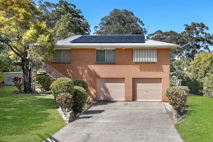 11 Berringa ct, Ashmore QLD 4214