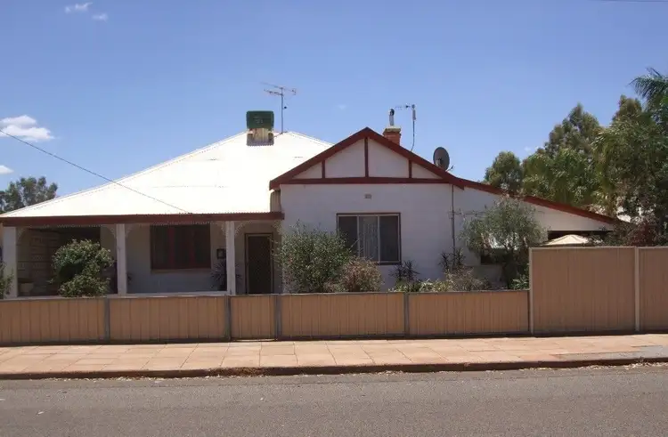 31 Dreghorn Street, Morawa WA 6623