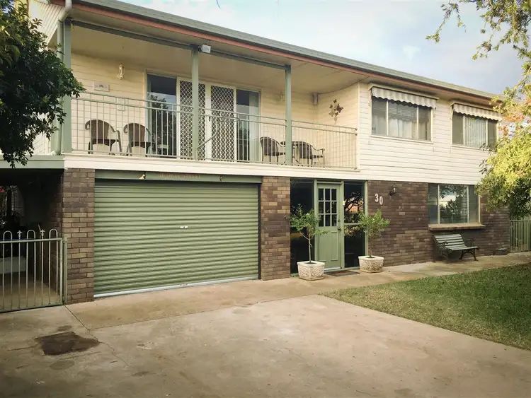 30 Dale Street, Narrabri NSW 2390