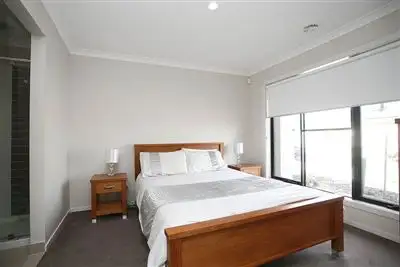 Seventh view of Homely house listing, 1 Mirka Drive, Lalor VIC