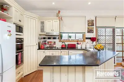 Fifth view of Homely house listing, 3 Glover Court, Berwick VIC 3806