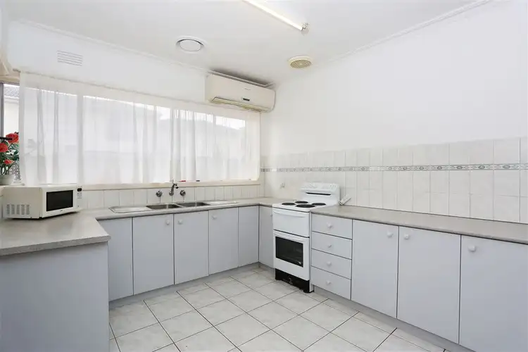 Third view of Homely unit listing, 4/327 High Street, Thomastown VIC 3074