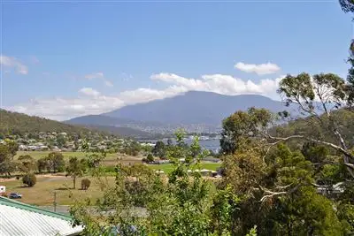 Main view of Homely unit listing, 2/3 Llenroc Street, Geilston Bay TAS 7015