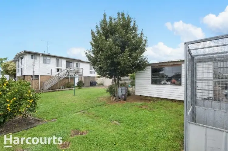 11 Charles Drive, Cardigan Village VIC 3352