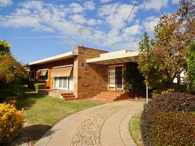 5 Chomely Avenue, Wangaratta VIC