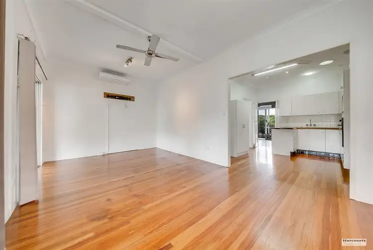 Sixth view of Homely house listing, 8 Poplar Street, Cooee Bay QLD 4703