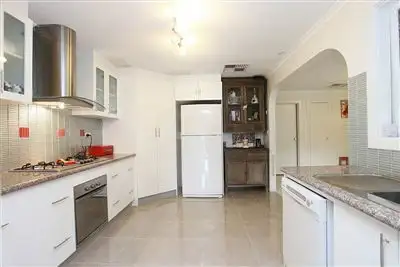 Fifth view of Homely house listing, 7 Judith Court, Lalor VIC 3075
