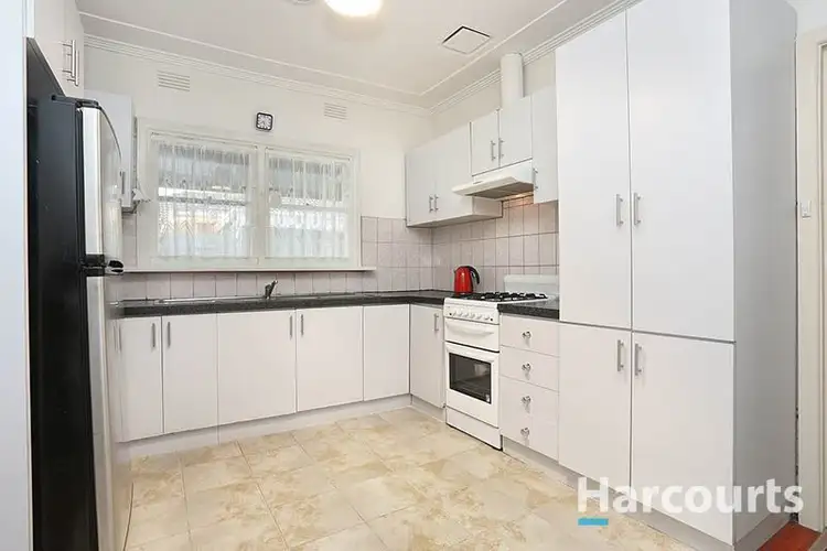 Second view of Homely unit listing, 1/118 Messmate Street, Lalor VIC 3075
