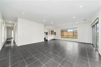 Fifth view of Homely townhouse listing, 7 Cabernet Drive, Somerville VIC 3912