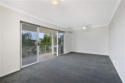 Third view of Homely apartment listing, 5/138 Thynne Road, Morningside QLD 4170