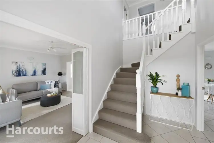 Second view of Homely house listing, 7 Drava Place, Kearns NSW 2558