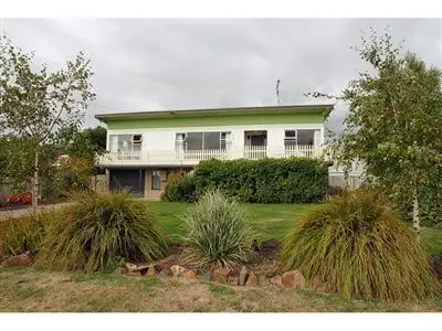 9 Lapthorne Close, Don TAS 7310