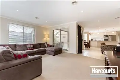 Seventh view of Homely house listing, 5 Spring Water Crescent, Cranbourne VIC 3977