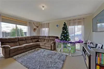 Fourth view of Homely villa listing, 2/27 Cavenor Drive, Oakdowns TAS 7019