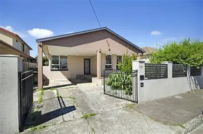 121 Isabella Street, Geelong West VIC 3218