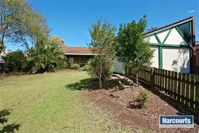 18 Maribor Street, Westlake QLD 4074