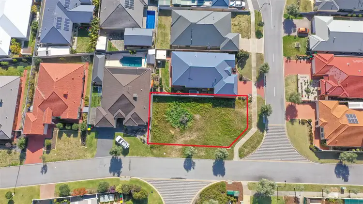 13 Baybreeze Promenade, Shoalwater WA 6169