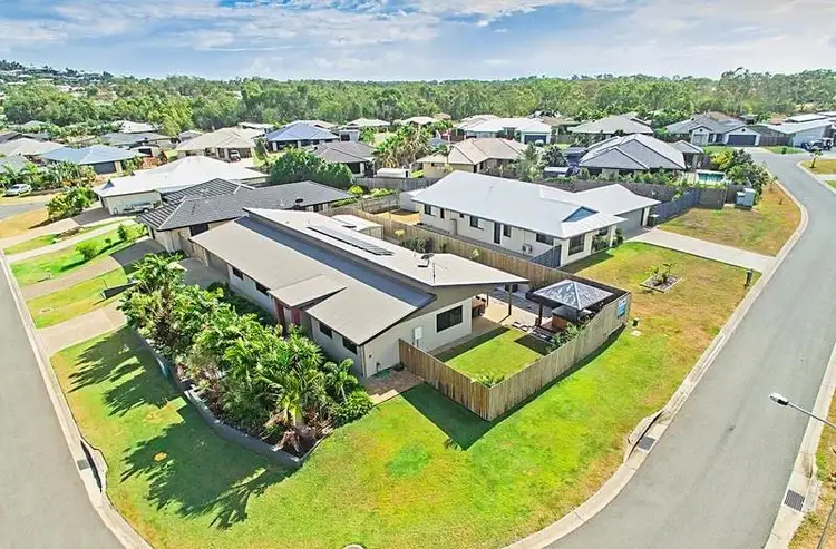 Second view of Homely house listing, 7 Florence Crescent, Taroomball QLD 4703