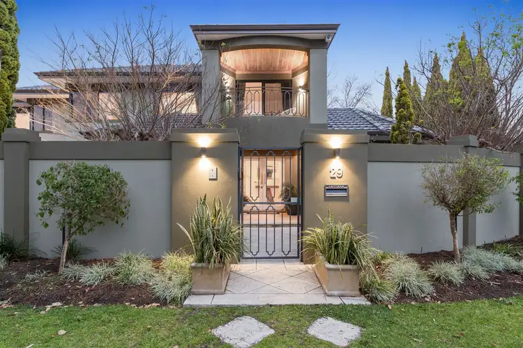 29 Dunvegan Road, Applecross WA 6153