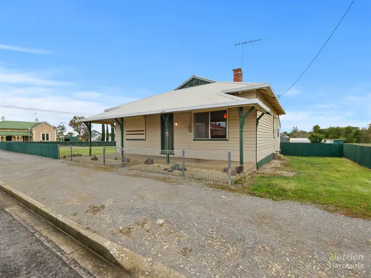 Second view of Homely house listing, 4 Third Street, Minlaton SA 5575