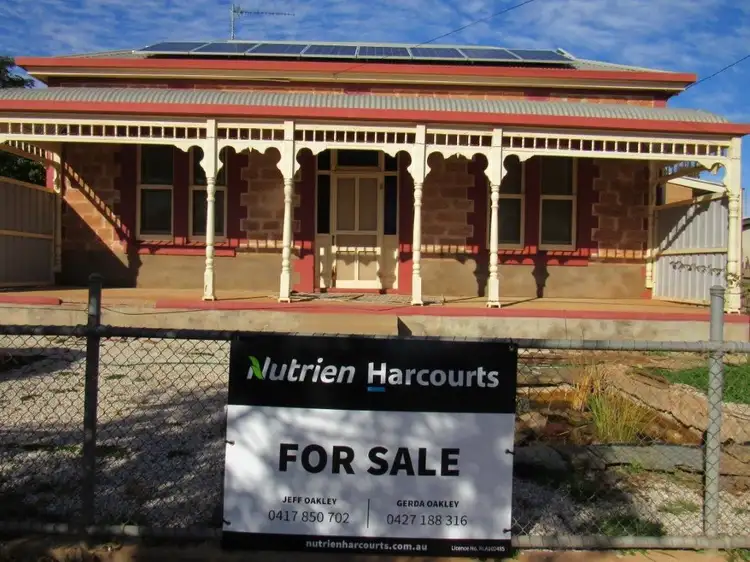 110 Queen Street, Peterborough SA 5422