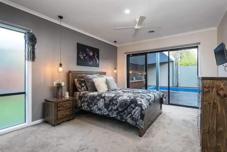Sixth view of Homely house listing, 18 Beauford Avenue, Narre Warren South VIC 3805