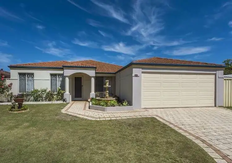 20 Freshwater Drive, Atwell WA 6164