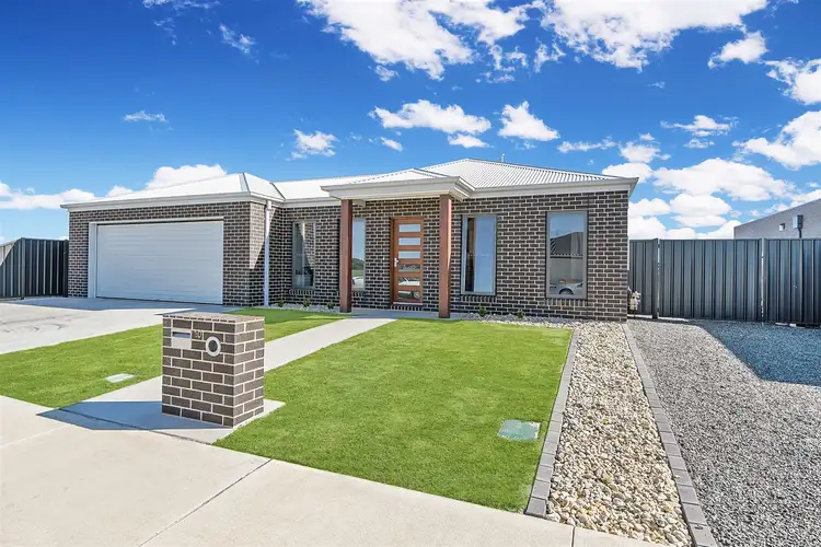 Main view of Homely house listing, 10 Stephens Street, Horsham VIC 3400