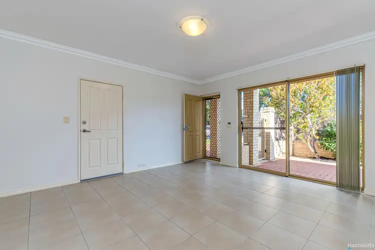 Fifth view of Homely unit listing, 6A Windemere Crescent, Nollamara WA 6061