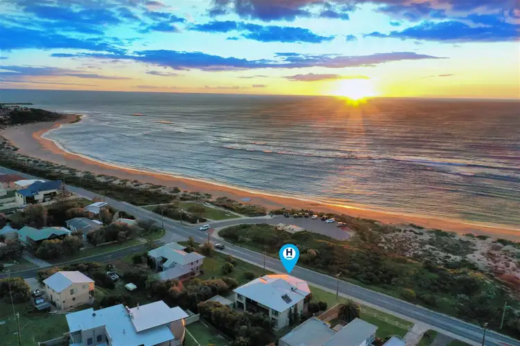 Second view of Homely house listing, 4 Avalon Parade, Falcon WA 6210