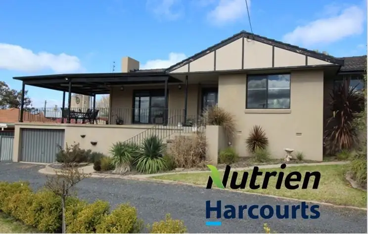 5 Campbell Street, Cootamundra NSW 2590