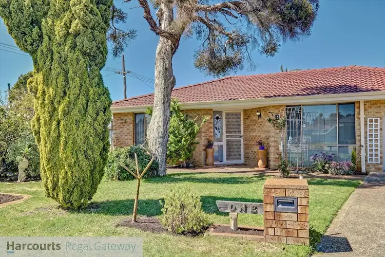 1 Pegley Drive, Parkwood WA 6147