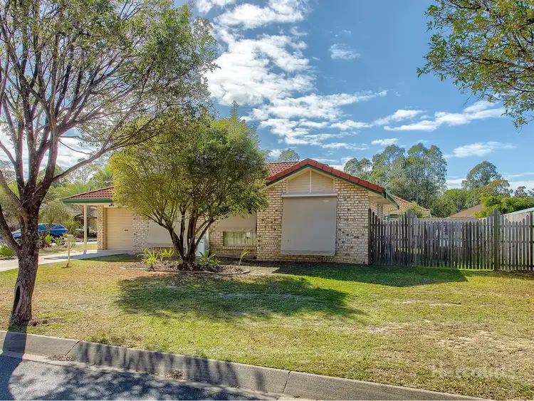 5 Cambridge Crescent, Fitzgibbon QLD 4018