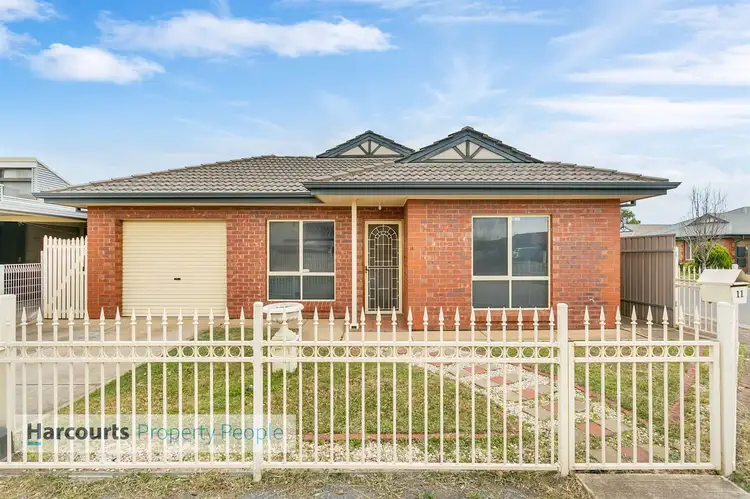 11 Beth Court, Pennington SA 5013