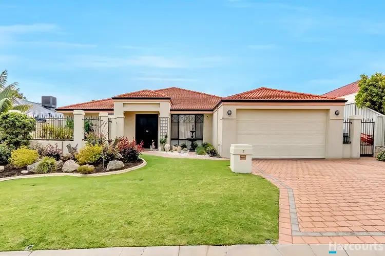 7 Sanur Rise, Iluka WA 6028