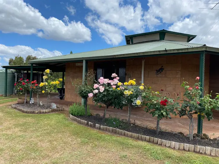 5 Cutmore Crescent, Bridgetown WA 6255