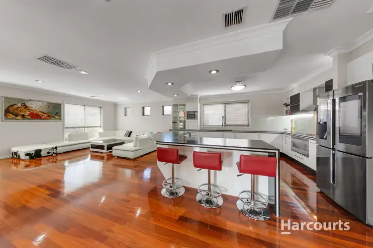 Sixth view of Homely house listing, 7 Honeyeater Terrace, Cairnlea VIC 3023