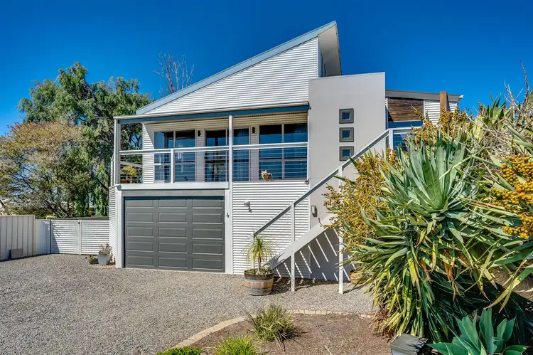 4 Price Street, Hindmarsh Island SA 5214