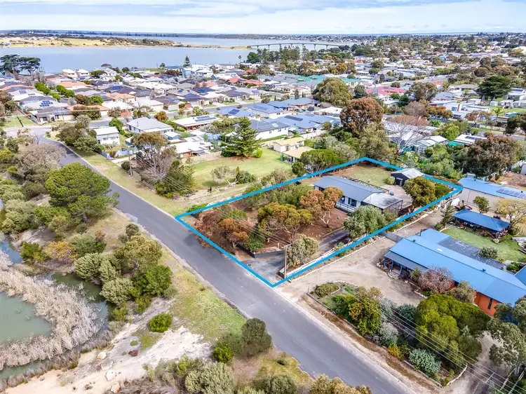 9 Mark Lane West, Goolwa SA 5214