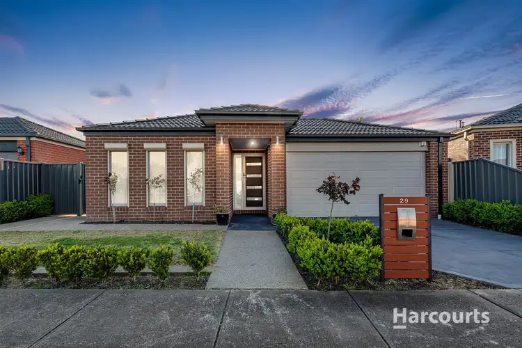 29 Meakin Way, Deer Park VIC 3023