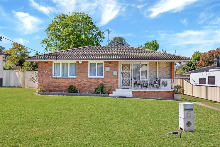 5 Norvegia Avenue, Tregear NSW 2770