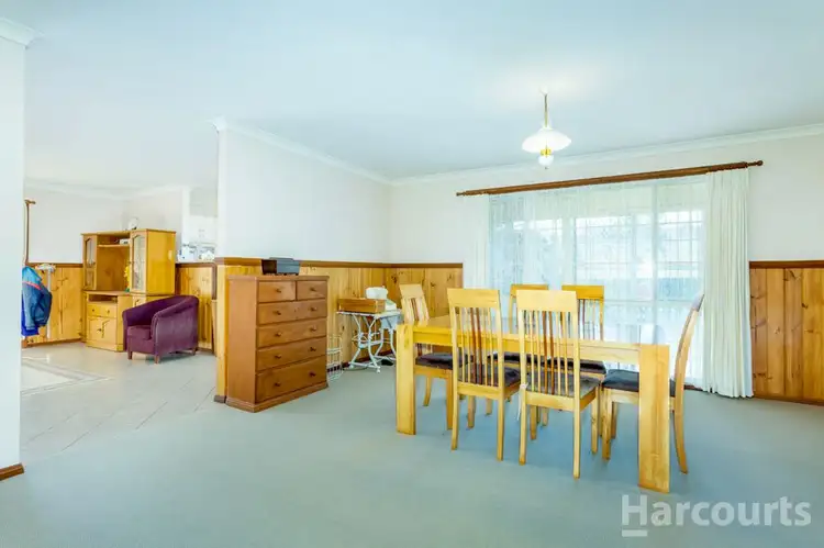 Fifth view of Homely house listing, 27 Broughton Circuit, Murrumbateman NSW 2582