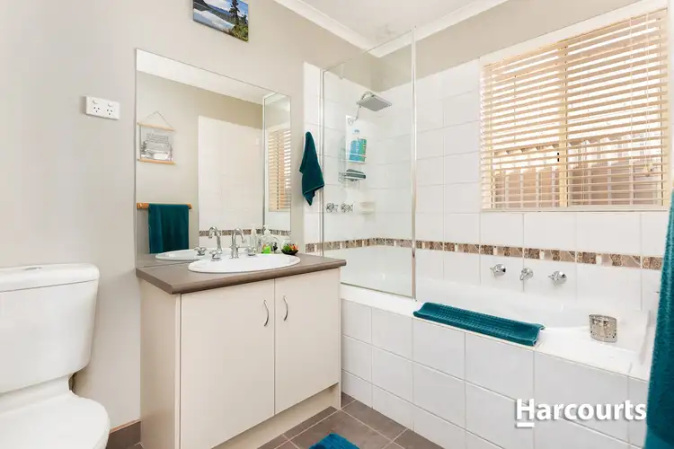 Sixth view of Homely house listing, 7 Saltram Court, Cranbourne East VIC 3977