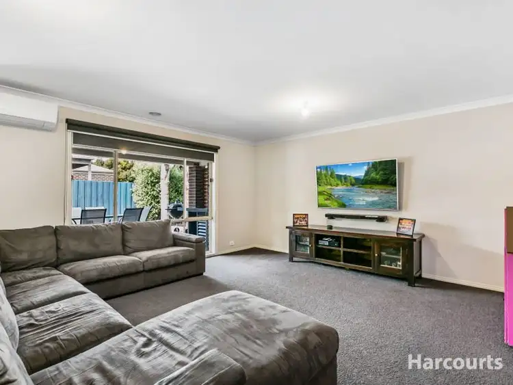 Third view of Homely house listing, 7 Isabella Court, Drouin VIC 3818