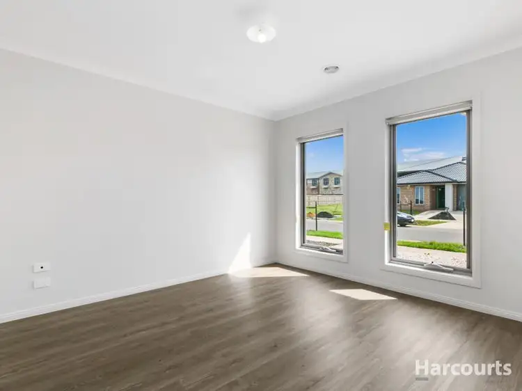 Fourth view of Homely house listing, 34 Meadowbrook Crescent, Warragul VIC 3820