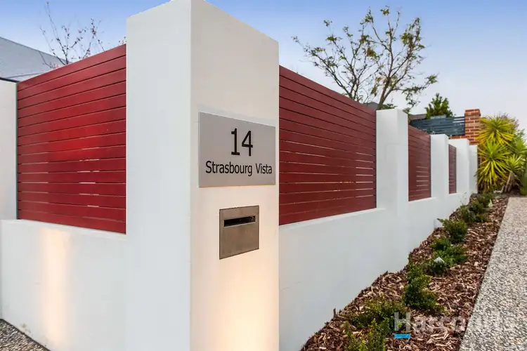 14 Strasbourg Vista, Hocking WA 6065