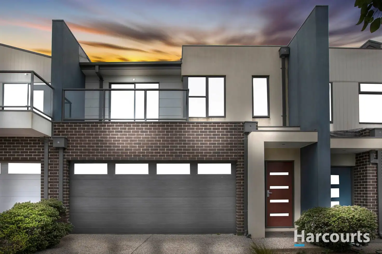 Main view of Homely townhouse listing, 60 Daymar Circuit, Craigieburn VIC 3064