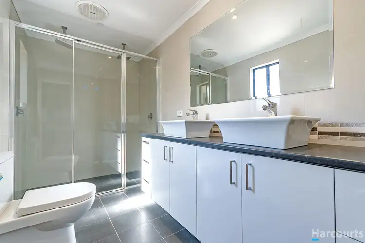 Sixth view of Homely house listing, 1 Isdell Place, Heathridge WA 6027