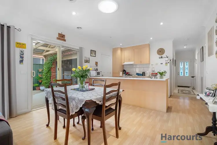 Fourth view of Homely house listing, 5 Elstead Way, Lake Gardens VIC 3355