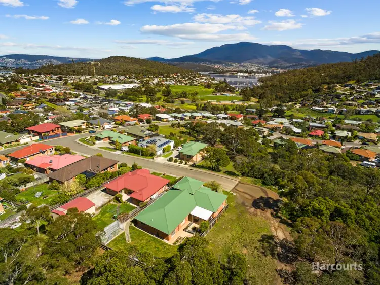9 Clovelly Drive, Geilston Bay TAS 7015